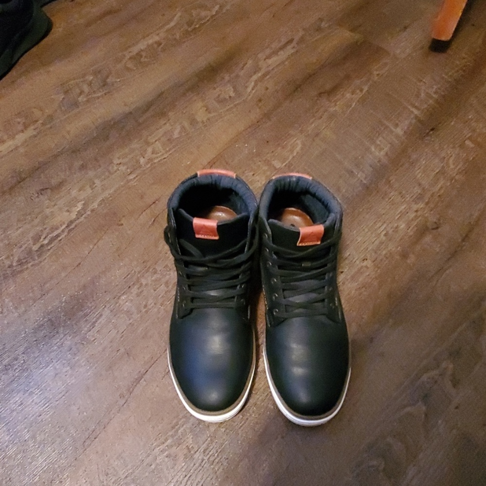 Aldo sneakers